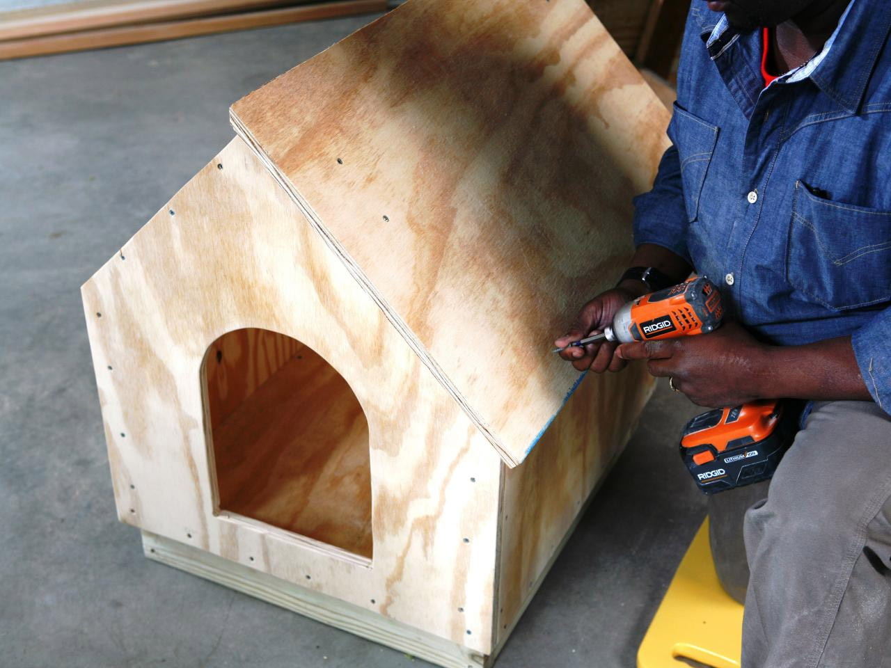 Как построить будку для собаки своими руками – от идеи до установки | Полезно (malino-v.ru)