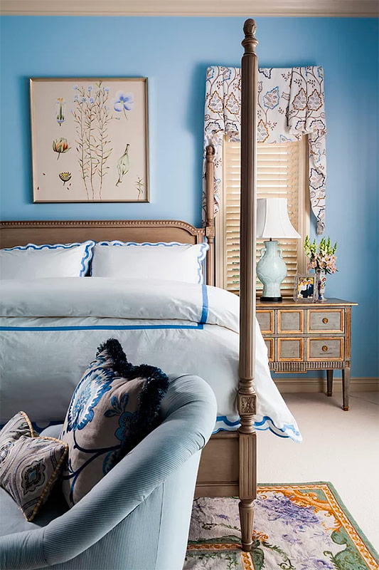 Синий цвет в интерьере спальни – 50 примеров и правила ...
