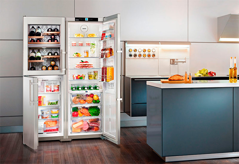 Отдельно стоящий холодильник Side by Side